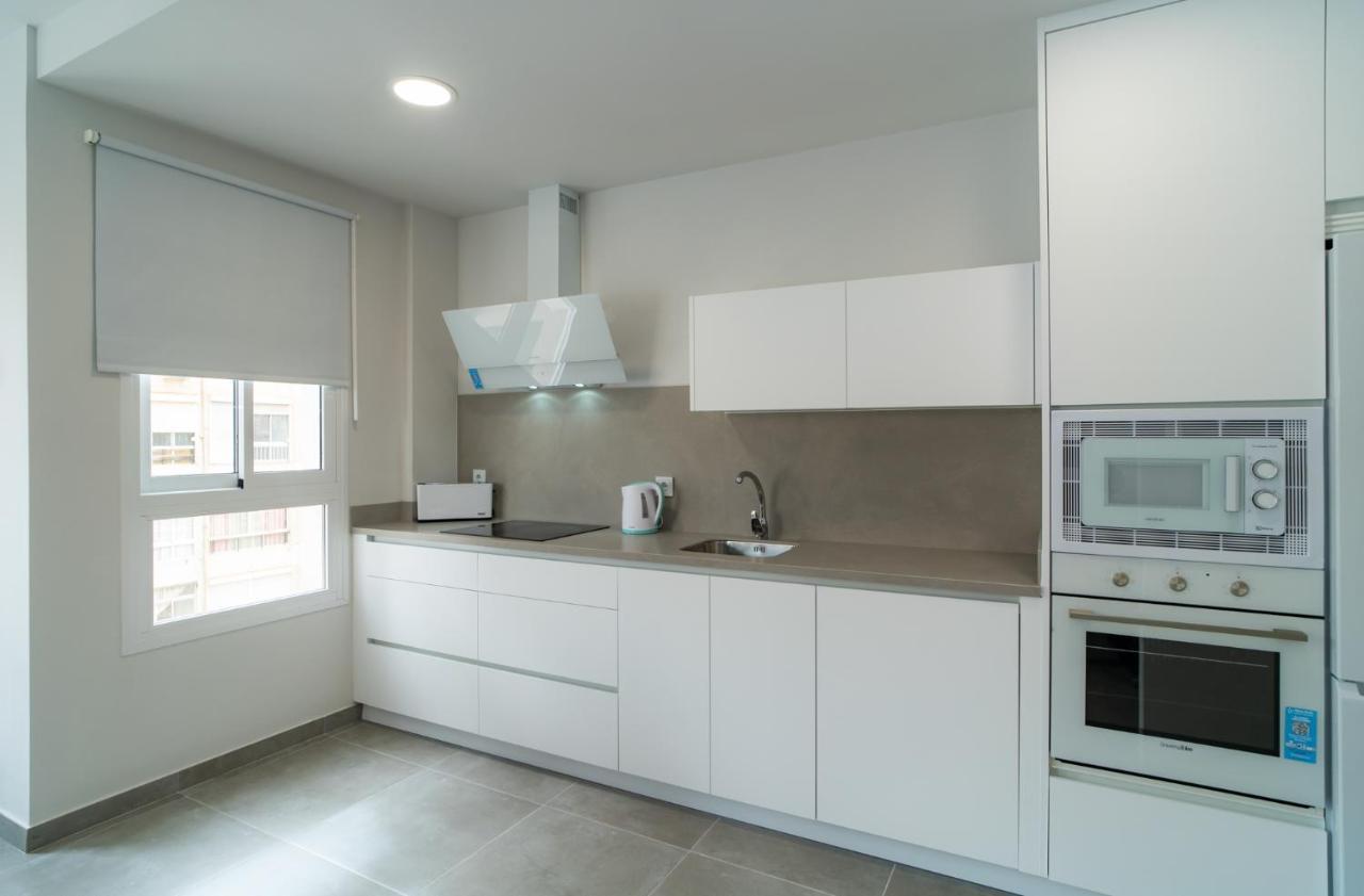 Aac Malaga - Apartamento Con Terraza, Muy Amplio, Totalmente Equipado, Cerca Del Centro Y Nuevo! エクステリア 写真