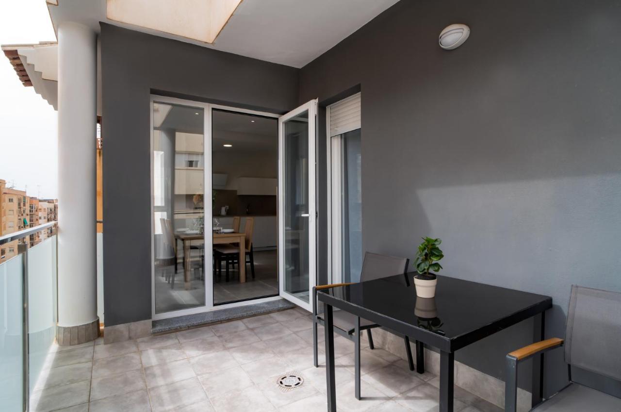 Aac Malaga - Apartamento Con Terraza, Muy Amplio, Totalmente Equipado, Cerca Del Centro Y Nuevo! エクステリア 写真
