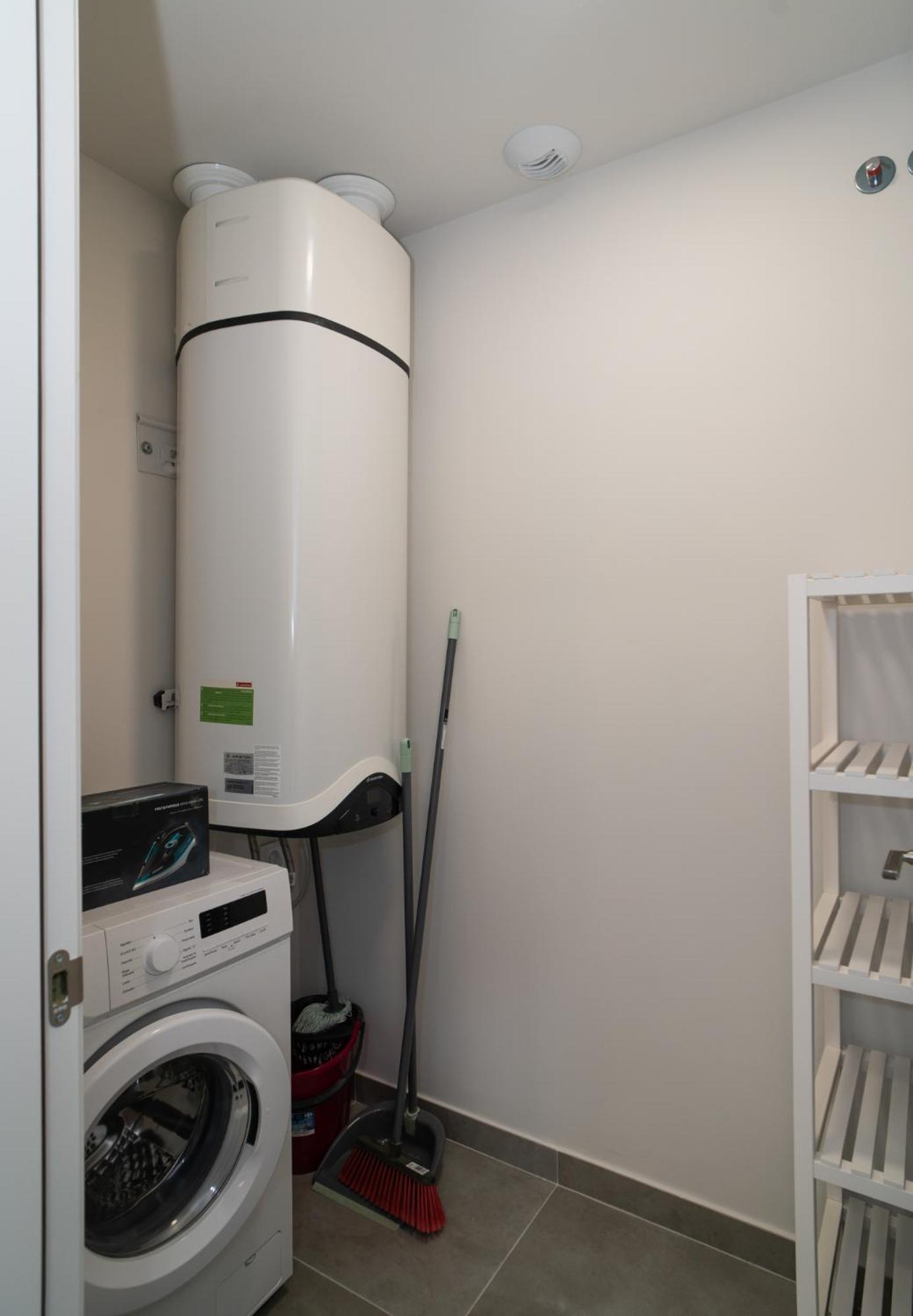 Aac Malaga - Apartamento Con Terraza, Muy Amplio, Totalmente Equipado, Cerca Del Centro Y Nuevo! 部屋 写真