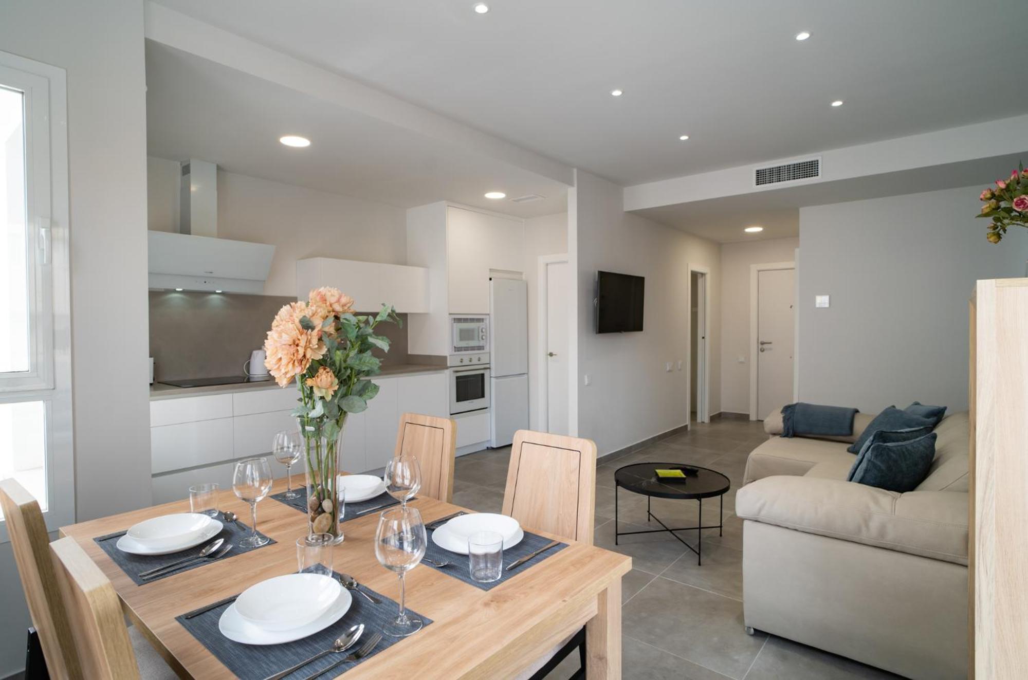 Aac Malaga - Apartamento Con Terraza, Muy Amplio, Totalmente Equipado, Cerca Del Centro Y Nuevo! 部屋 写真
